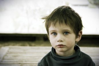 История про приемного мальчика, редкую сволочь, и о том, как надо воспитывать детей