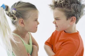 11 родительских фраз, которые негласно разрешают насилие